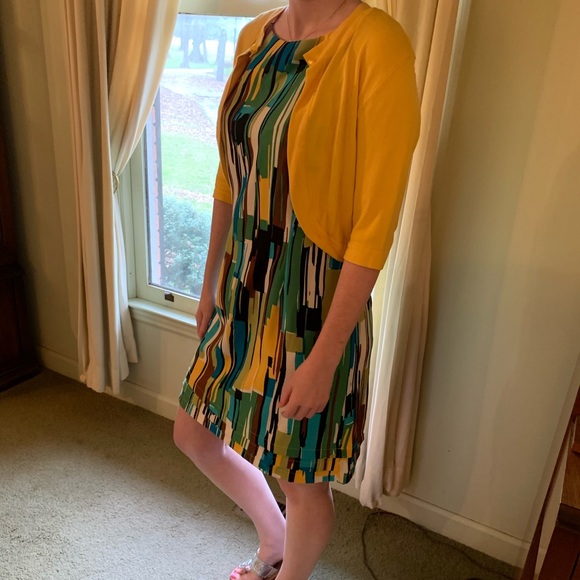 Sleeveless dress and sweater - Picture 2 of 7